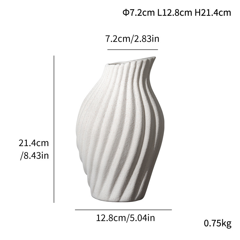 X7ZHJ35K26_7.jpg